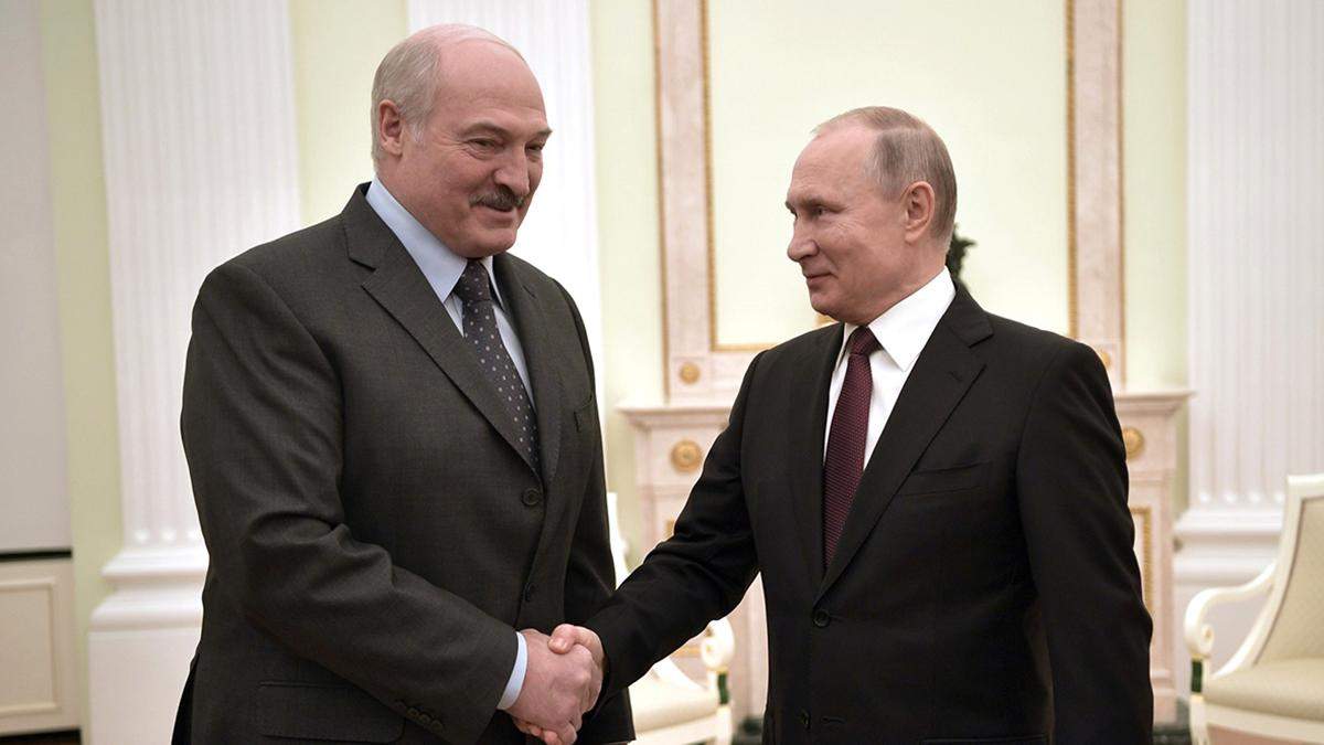 Дружба Лукашенко с Россией: Кулеба оценил риски для Украины Дружба Лукашенко с Россией: Кулеба оценил риски для Украины