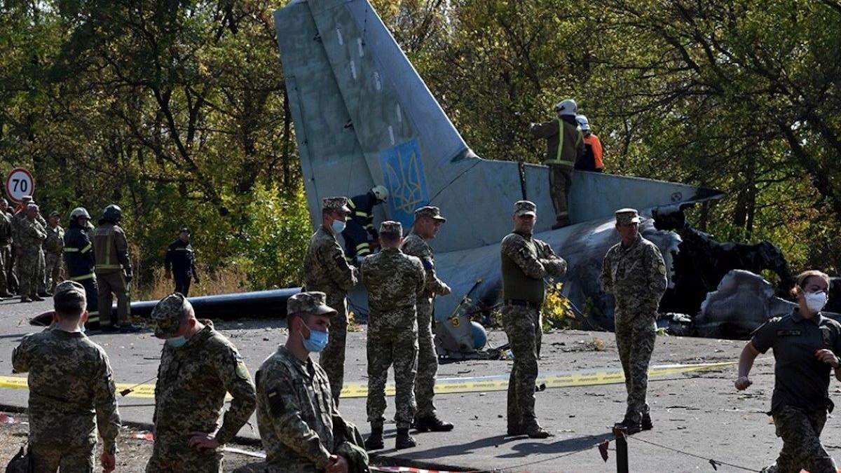 Розслідування трагедії з Ан-26: коментар віцепрем'єра Уруського Розслідування трагедії з Ан-26: коментар віцепрем'єра Уруського