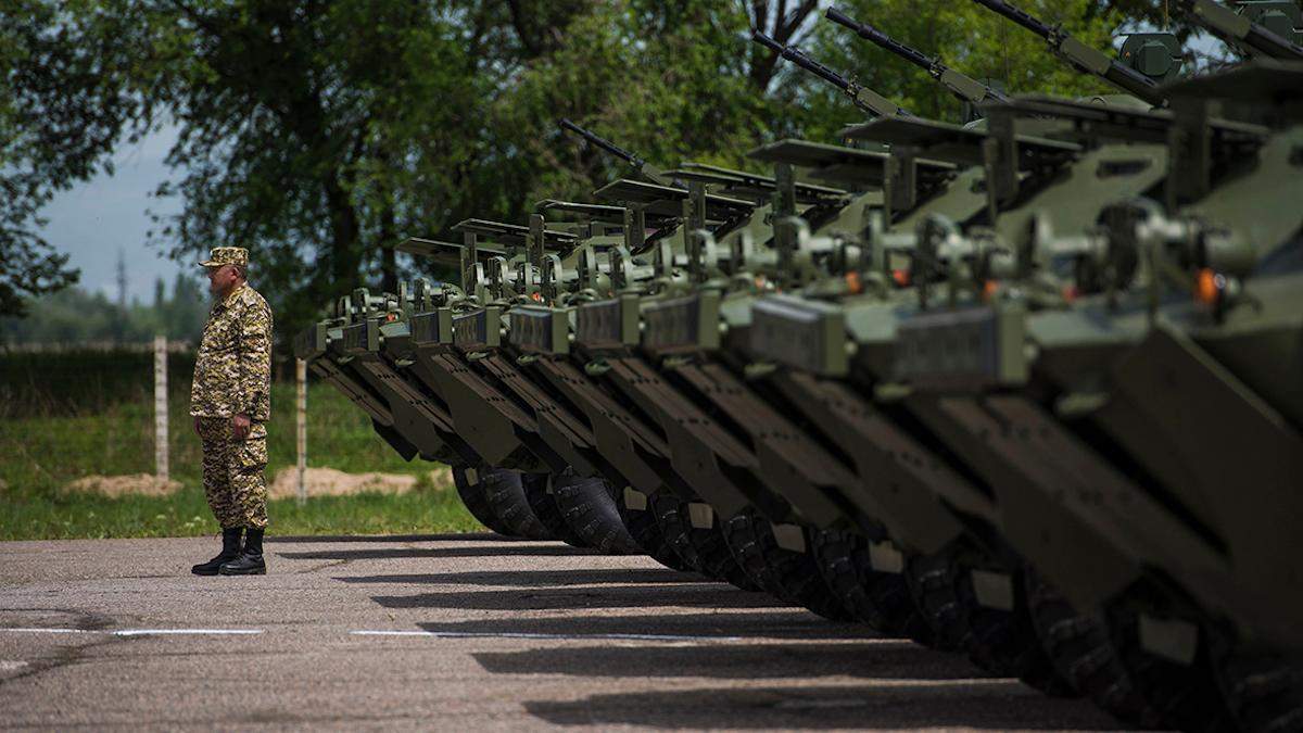 Росія ввела військову базу у Киргизстані в режим протидії тероризму Росія ввела військову базу у Киргизстані в режим протидії тероризму
