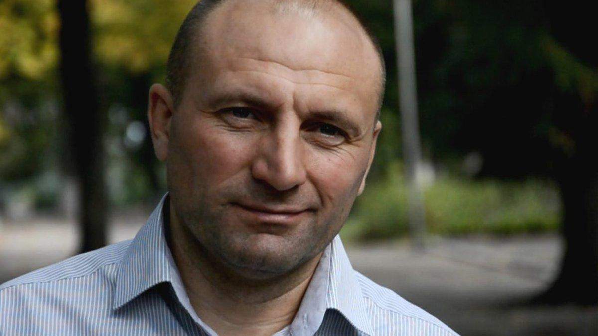 Зеленський назвав мера Черкас бандитом: суд закрив позов Зеленський назвав мера Черкас бандитом: суд закрив позов
