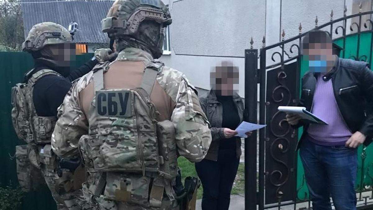 СБУ накрила банду, яка продавала вибухівку у великих містах України СБУ накрила банду, яка продавала вибухівку у великих містах України