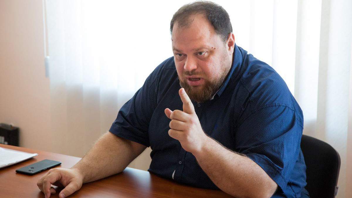 Чому Зеленський вирішив провести Всеукраїнське опитування 25 жовтня: пояснення Стефанчука Чому Зеленський вирішив провести Всеукраїнське опитування 25 жовтня: пояснення Стефанчука