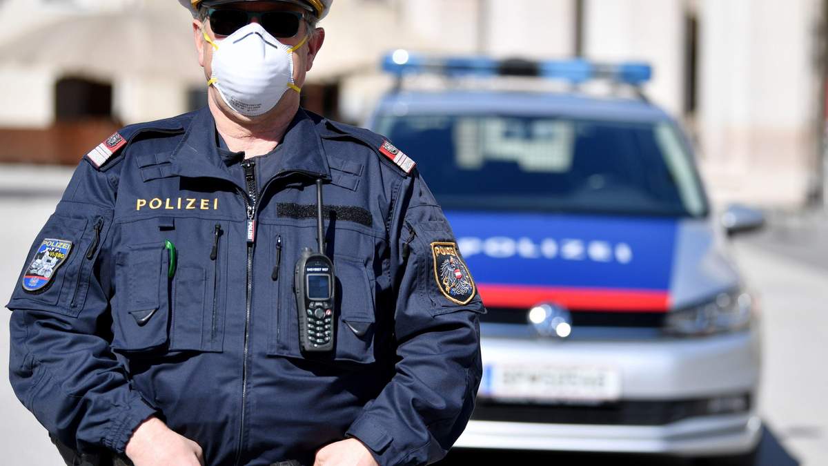 Поліція Австрії затримала українця, що був у міжнародному розшуку Поліція Австрії затримала українця, що був у міжнародному розшуку