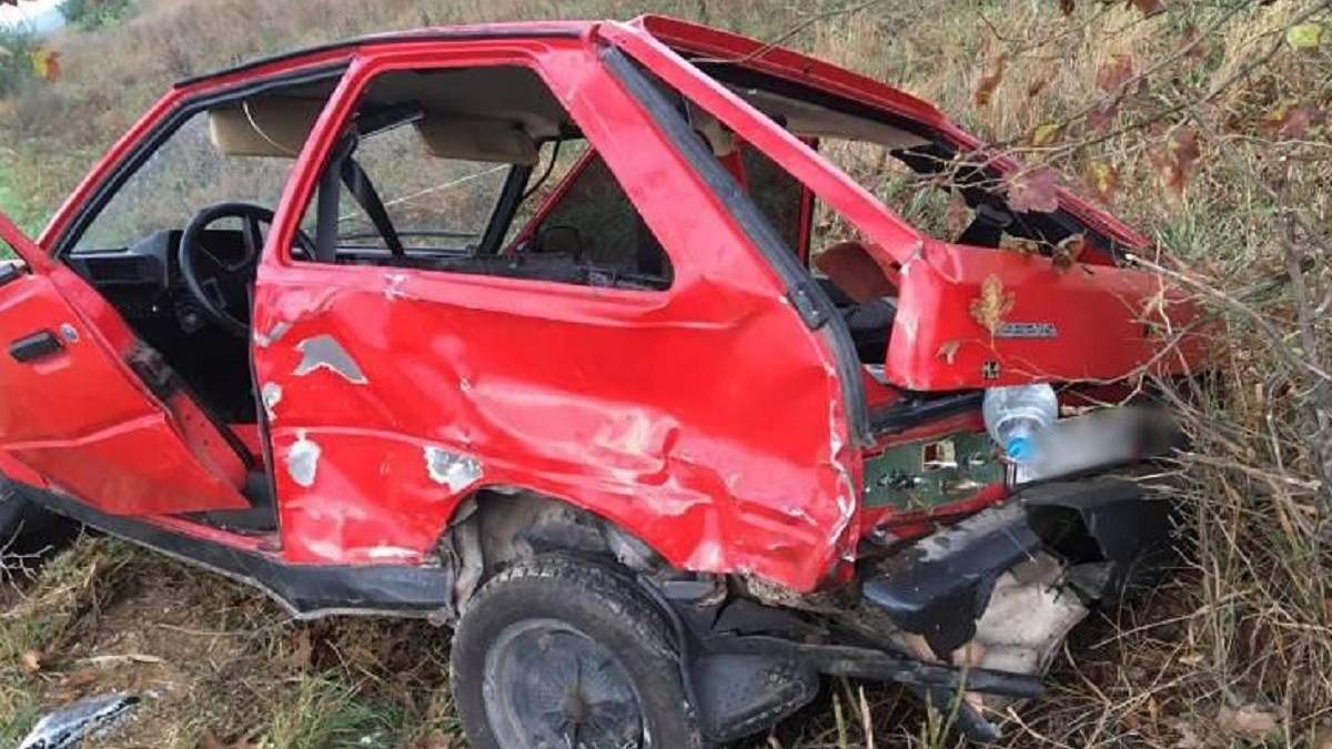 ДТП в Усатовому на Одещині 17.10.2020: постраждали діти - фото ДТП в Усатовому на Одещині 17.10.2020: постраждали діти - фото