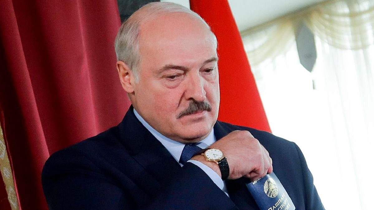 Сколько раз Лукашенко заявлял, что не держится за власть: детали Сколько раз Лукашенко заявлял, что не держится за власть: детали