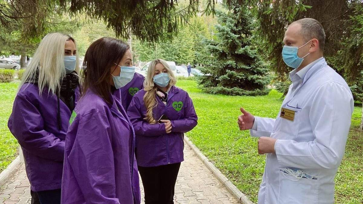 Соратниці Ігоря Палиці принесуть на Банкову пів мільйона підписів за відставку Степанова Соратниці Ігоря Палиці принесуть на Банкову пів мільйона підписів за відставку Степанова