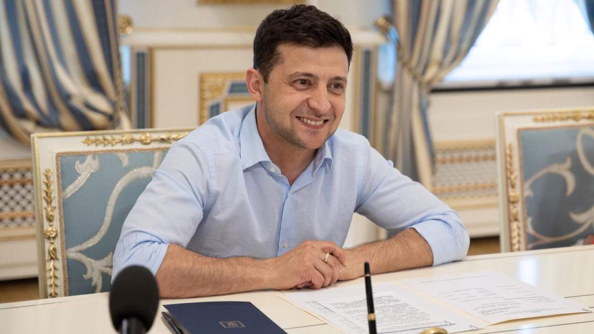 Зеленський зможе провести опитування під час виборів: рішення суду Зеленський зможе провести опитування під час виборів: рішення суду