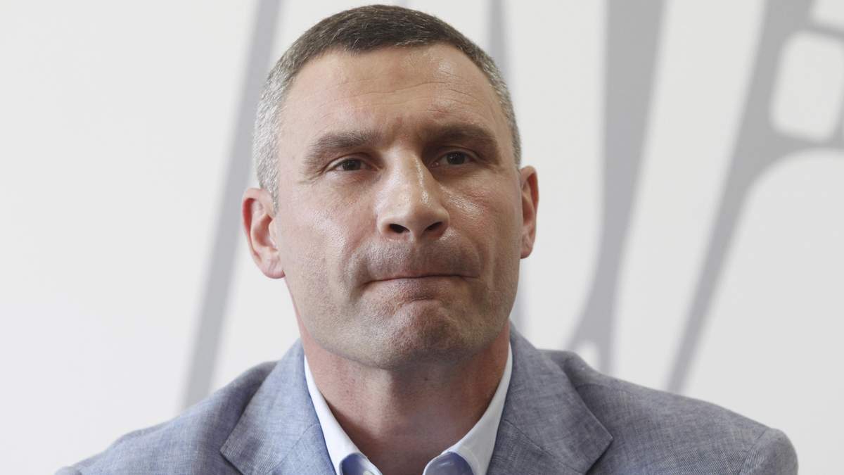 Мэр Киева Кличко сообщил, что инфицировался коронавирусом Мэр Киева Кличко сообщил, что инфицировался коронавирусом