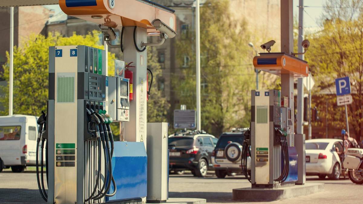Ціна на бензин WOG, UPG і Укрнафти зросла: нові ціни Ціна на бензин WOG, UPG і Укрнафти зросла: нові ціни