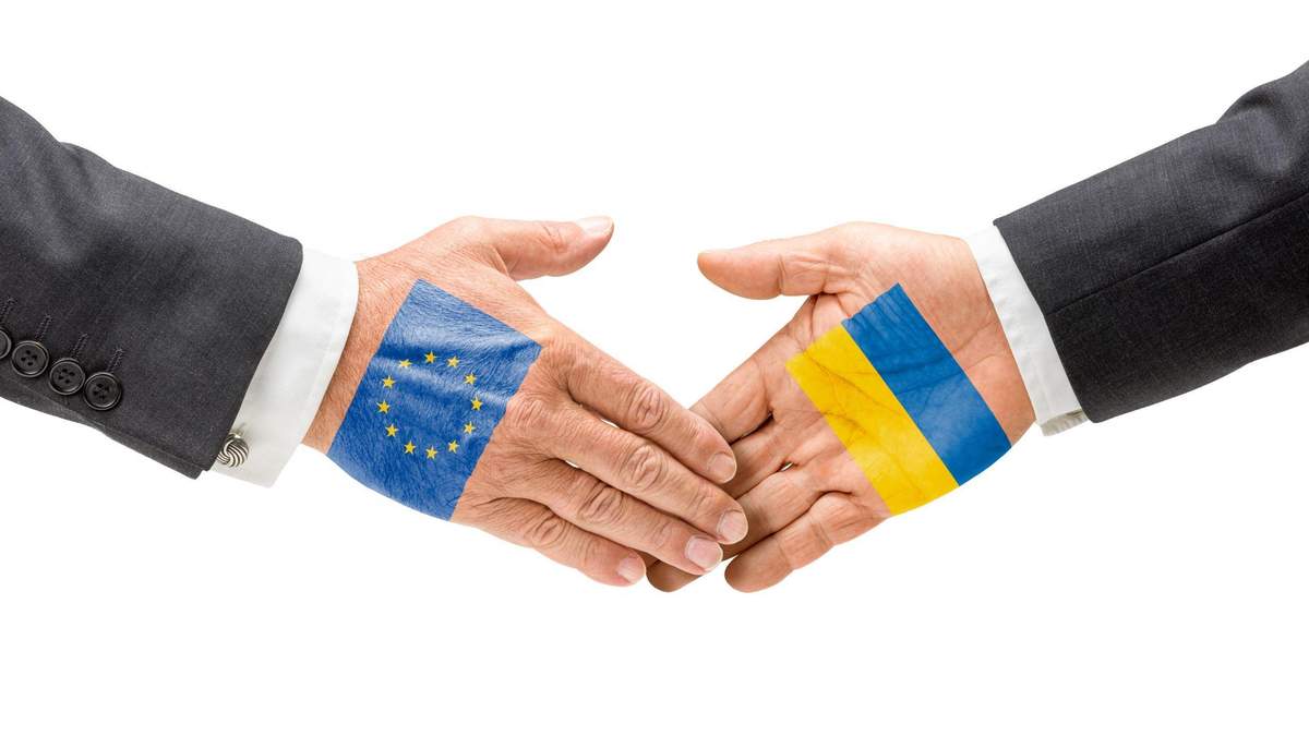 У ЄС прокоментували конфлікт між Україною та Угорщиною У ЄС прокоментували конфлікт між Україною та Угорщиною