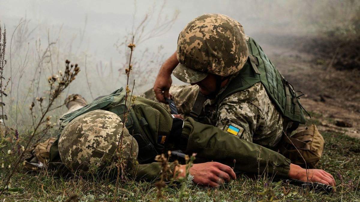 На Донбасі ворог поранив двох бійців ЗСУ, Україна вимагає реакції ОБСЄ На Донбасі ворог поранив двох бійців ЗСУ, Україна вимагає реакції ОБСЄ