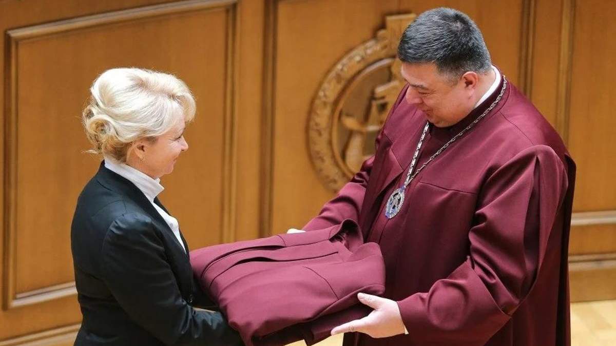 Про рішення КСУ та виклик до ДБР: головне з брифінгу Тупицького Про рішення КСУ та виклик до ДБР: головне з брифінгу Тупицького