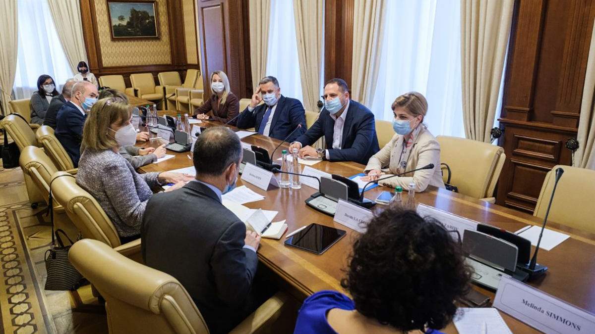 Андрій Єрмак на зустрічі з послами Андрій Єрмак на зустрічі з послами