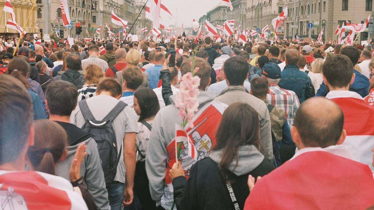 У Білорусі 15 листопада 2020 затримали понад 140 протестувальників У Білорусі 15 листопада 2020 затримали понад 140 протестувальників
