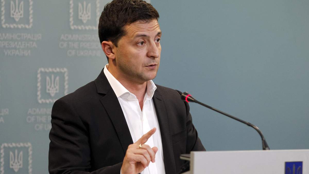 Зеленський підписав закон про допуск слідчих у зону ООС Зеленський підписав закон про допуск слідчих у зону ООС