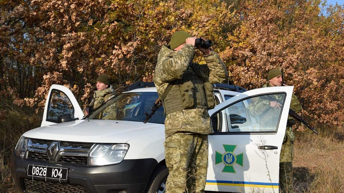 Пограничники задержали иностранца, которого разыскивал Интерпол Пограничники задержали иностранца, которого разыскивал Интерпол