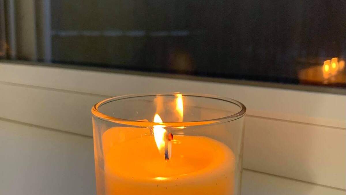 Украинцы зажгли свечи в память о жертвах Голодомора: фото Украинцы зажгли свечи в память о жертвах Голодомора: фото