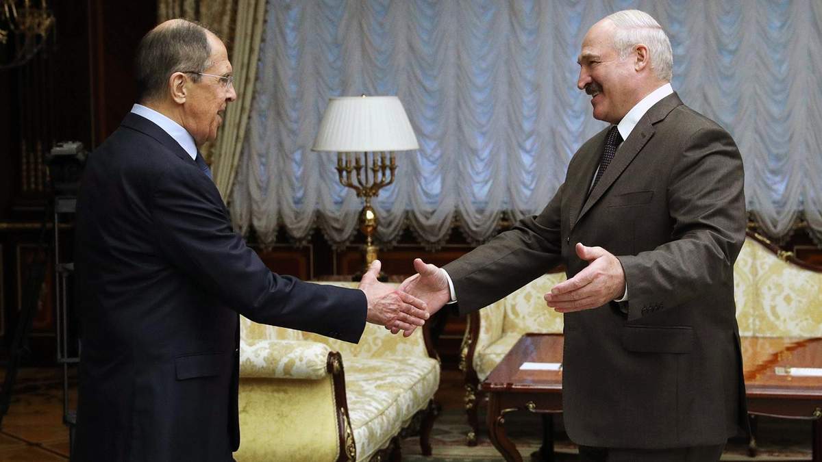 Міністр закордонних справ Росії Сергій Лавров та Олександр Лукашенко Міністр закордонних справ Росії Сергій Лавров та Олександр Лукашенко
