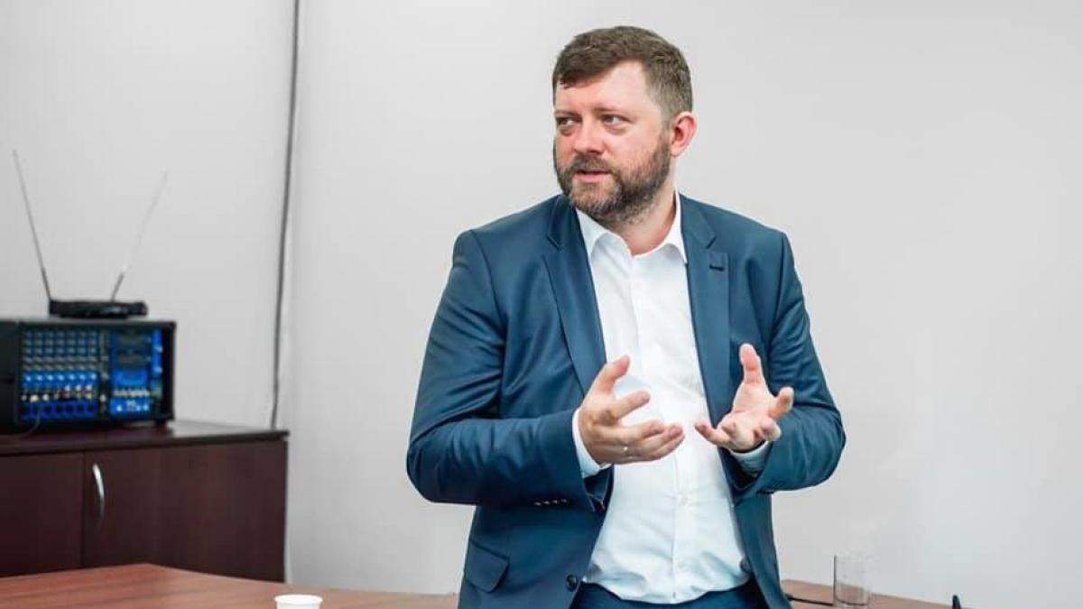 У Слуги народа нет голосов на законопроект Зеленского по КСУ У Слуги народа нет голосов на законопроект Зеленского по КСУ