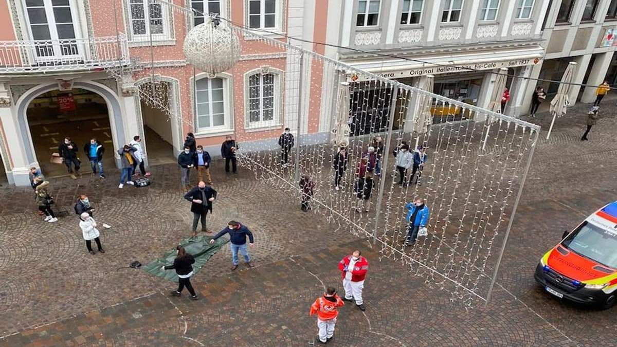 Позашляховик протаранив натовп у Трірі, Німеччина: є жертви, багато потерпілих – відео Позашляховик протаранив натовп у Трірі, Німеччина: є жертви, багато потерпілих – відео