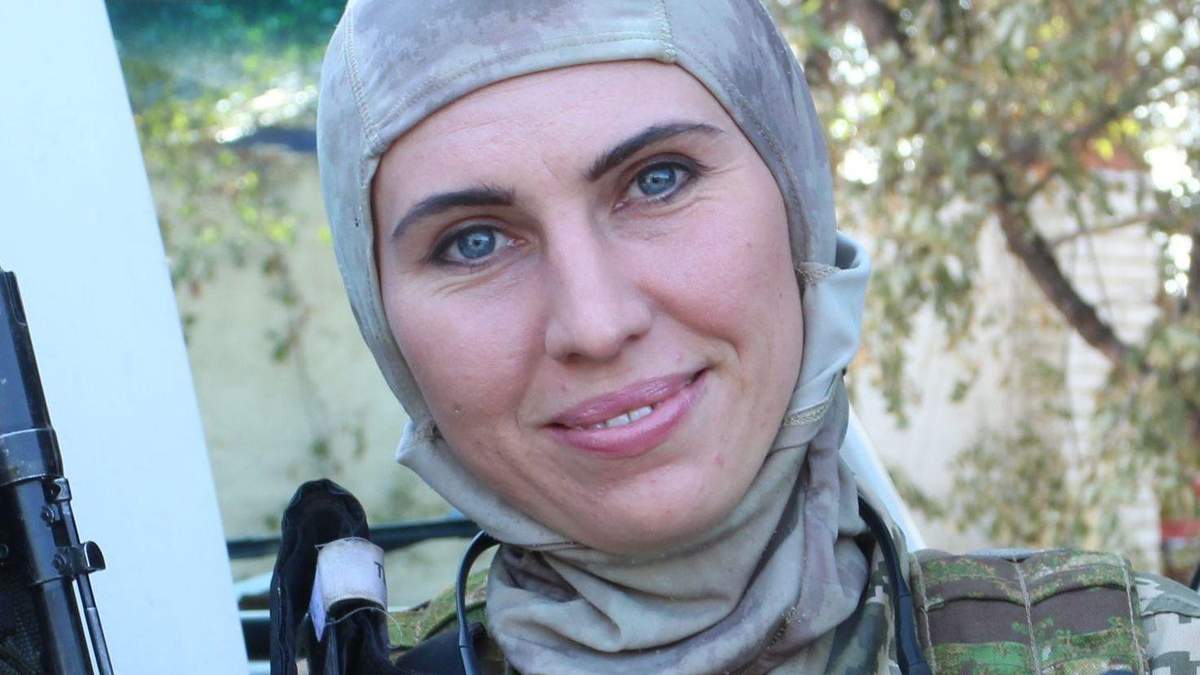 На місці вбивства Аміни Окуєвої відкрили меморіал: фото, відео На місці вбивства Аміни Окуєвої відкрили меморіал: фото, відео